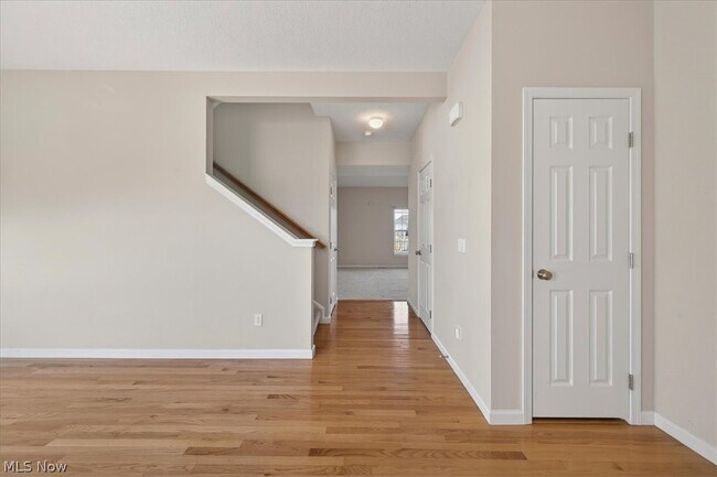 Photo - 159 Stone Ridge Way