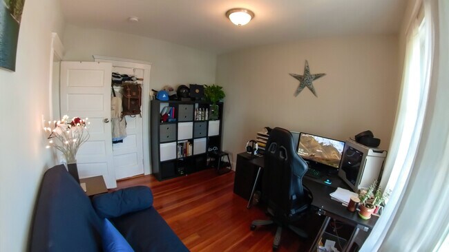6 Hinckley St Unit 3
