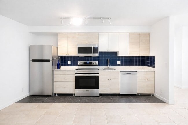 Photo - Modern Basement Unti 1 Bedroom/1 Bath, Recently renovated, new stainless steel appliances, floori...