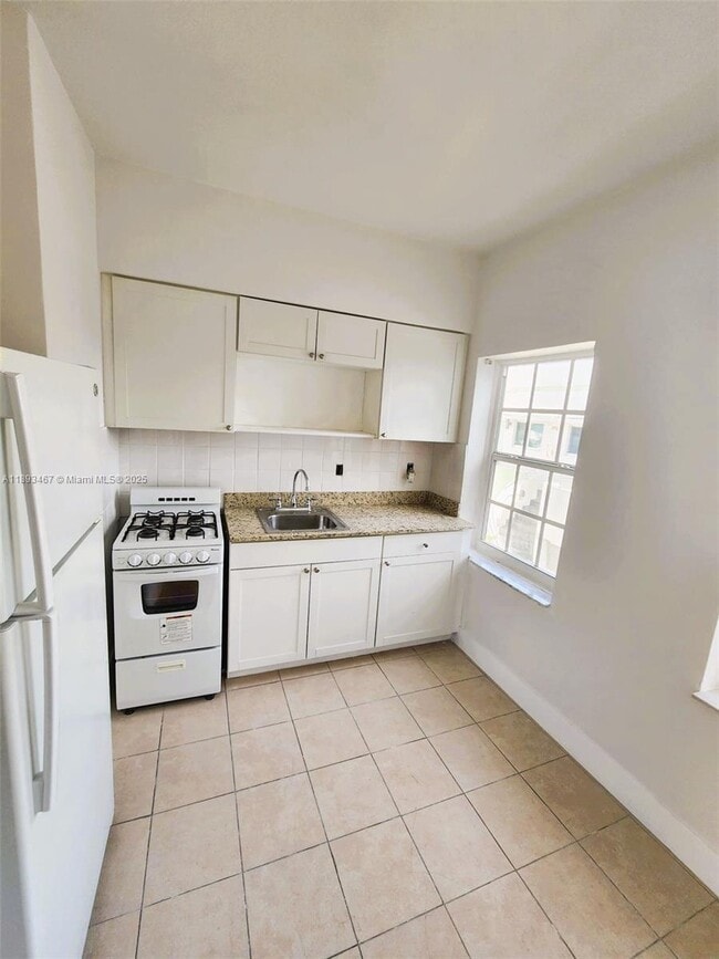 Photo - 7611 Harding Ave Unit 8
