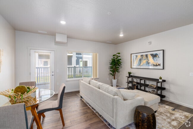 Interior Photo - Heritage Villas Rental