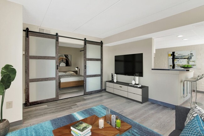 Fully Reno One Bedroom
