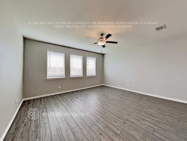 Photo - 14836 Grey Feather Trail