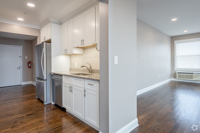 2BR 2BA - 1,331SF
