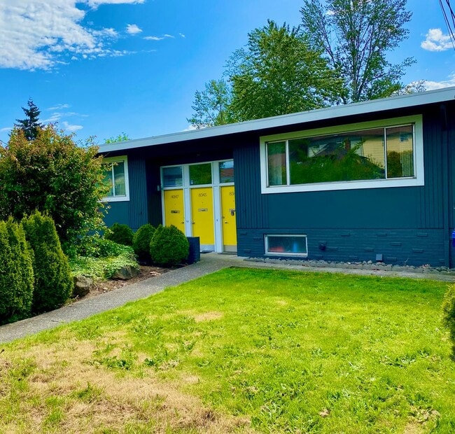 Amazing large 2-bedroom 1 bathroom Apartme... - Amazing large 2-bedroom 1 bathroom Apartme... Townhome