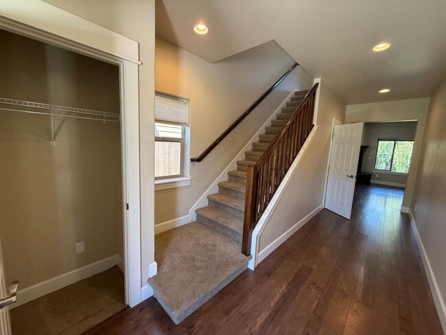Photo - 3120 NE Marea Dr
