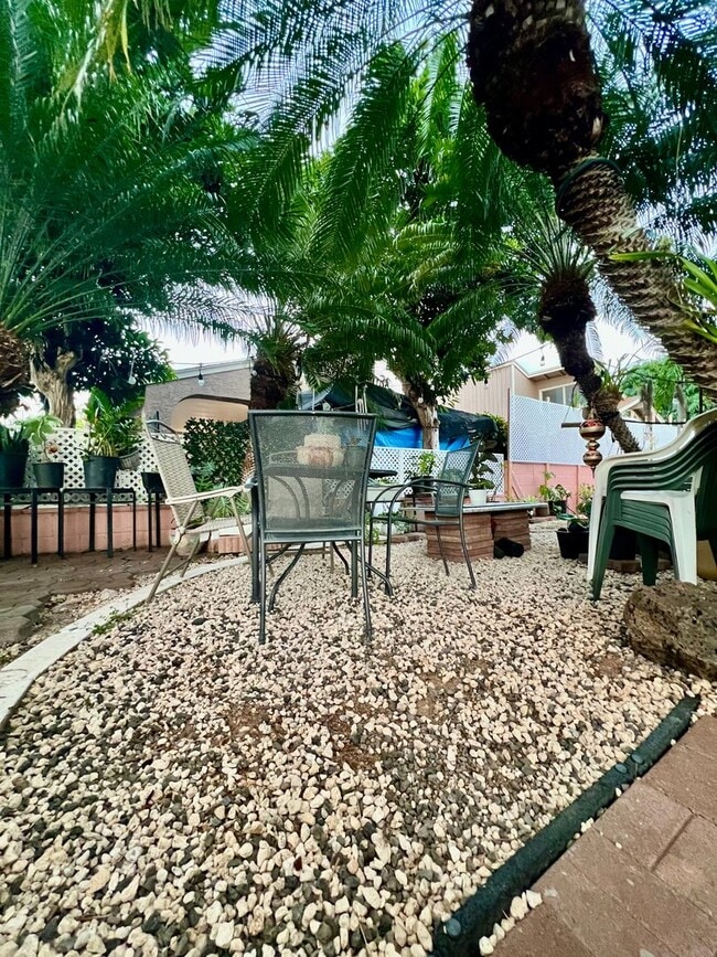 Photo - Beautiful Home-4/2/2 & Fenced Yard