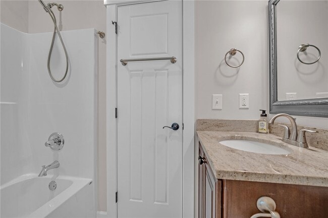 Photo - 137 Crawford Lake Dr