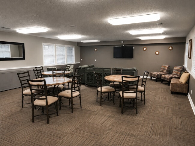 Community Clubhouse at Sunset Ridge - Sunset Ridge Townhomes