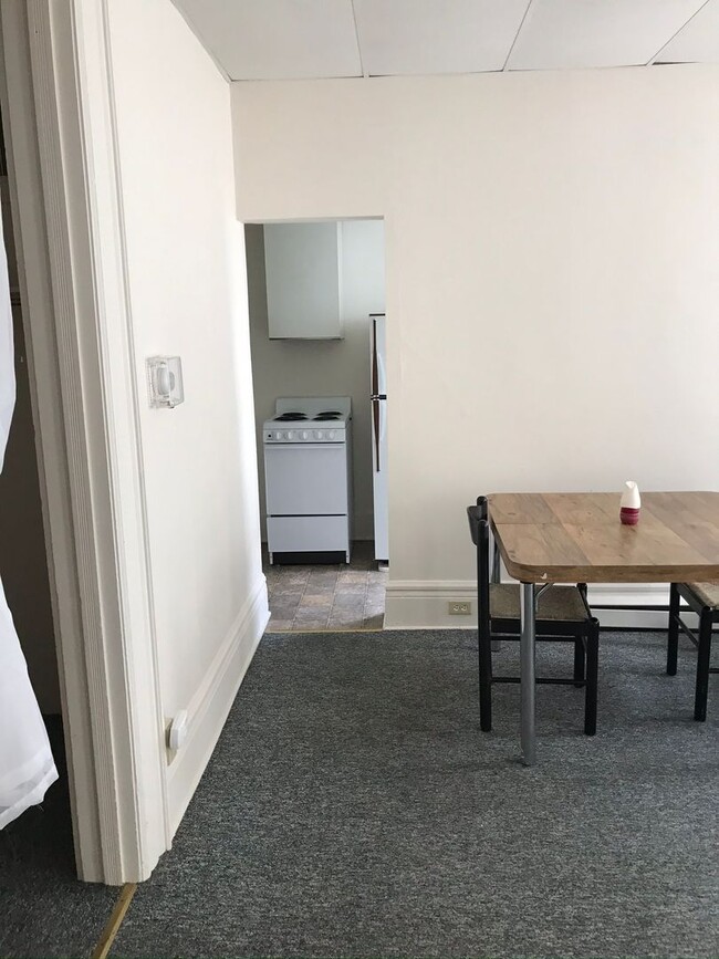 Photo - 254 W 9th St Unit #7 Studio