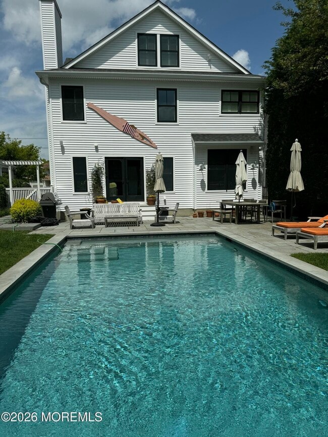 Photo - 513 Morris Ave