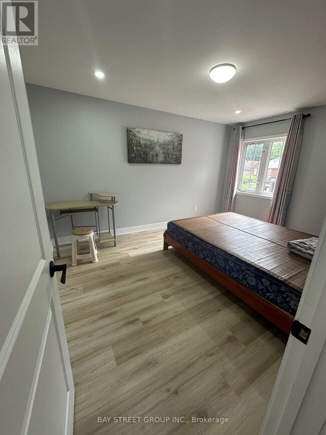 Photo - 178 Shepton Way