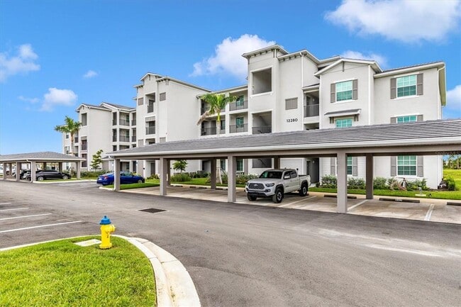 Building Photo - 12280 Wellen Golf St Unit 304 Rental