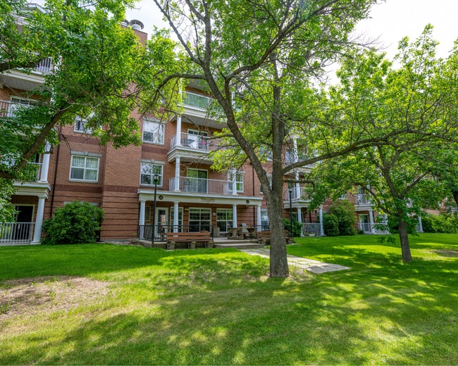 Photo - 9914-9101 101 Ave Unit 308
