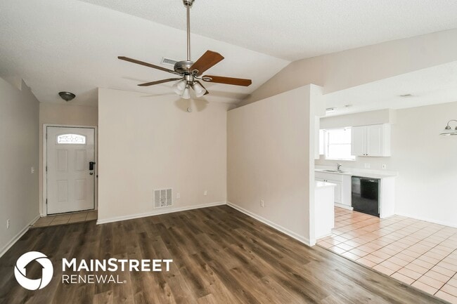 Photo - 7756 Pepper Cir E
