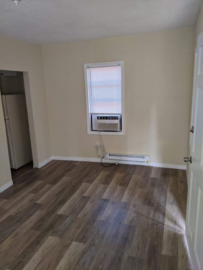 Photo - 1/1 remodeled Cottage with bonus room