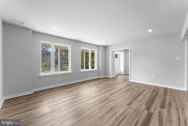 Photo - 151 Old Lincoln Hwy