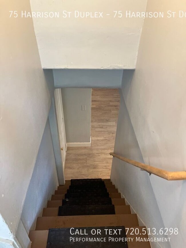 Photo - 75 Harrison St Unidad 75 Harrison St Downstairs