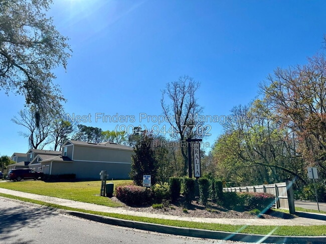 269 Aralia Ln