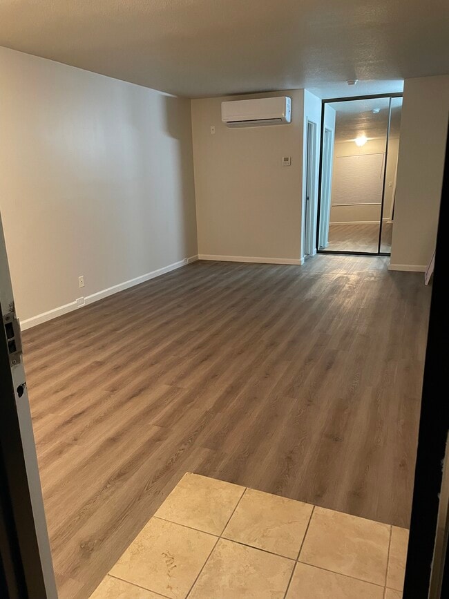 Regular studio - 274 sqft