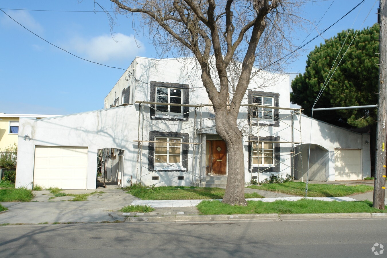 Photo - 1333 Hopkins St Apartments