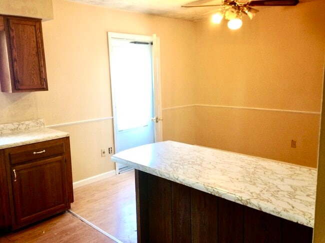 Photo - 109 Bolton Ave