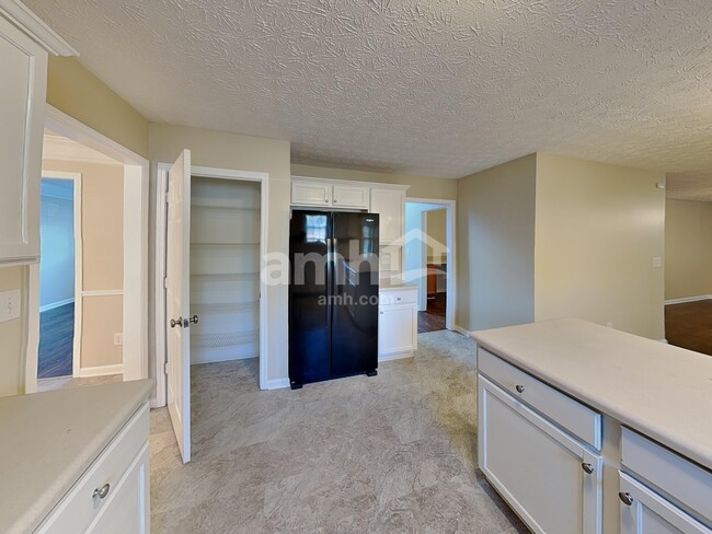 Photo - 3080 Rusticwood Dr