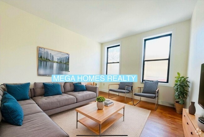 Building Photo - 2814 37th St Unit 3 Rental