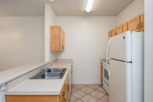 Photo - Move in ready Townhome in Fort Walton Beach close to Eglin AFB! Unit B