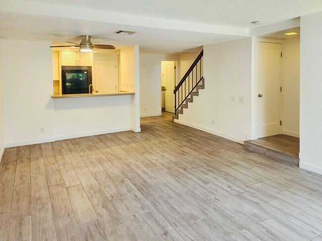 Photo - 5151 Walnut Ave