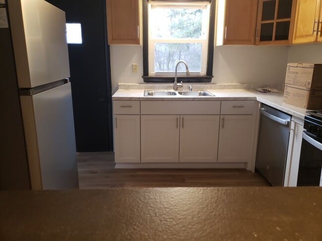 Photo - 2237 W Rohr Ave