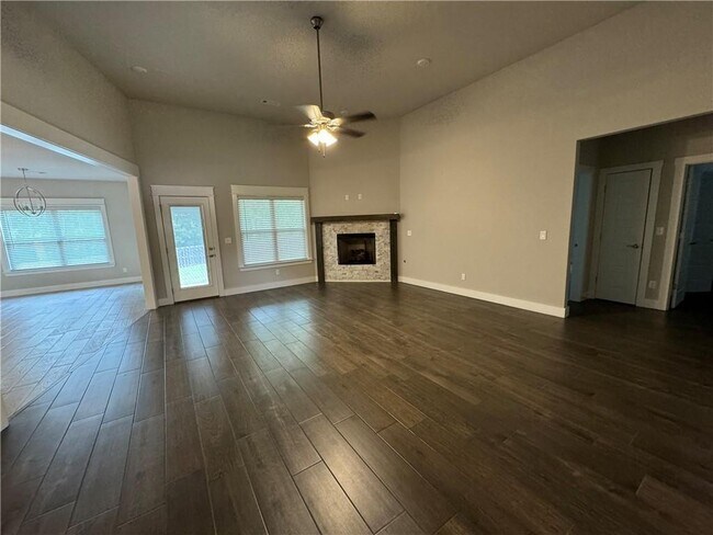 Photo - 3406 SW Lucretia Rd