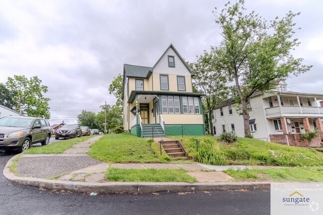 Building Photo - 2900 E Strathmore Ave Unit 2 - Rental
