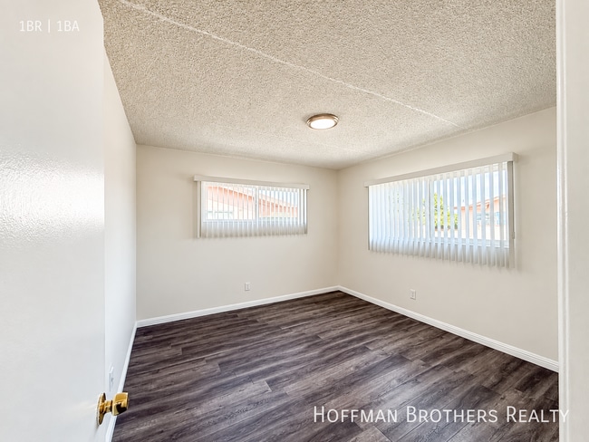 19405 Haynes St Unidad 5
