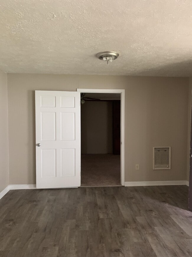 Photo - 2762 Yoakum Cir