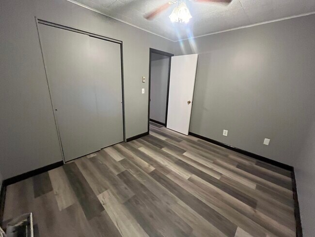 Photo - 1205 West Mack Ave Unidad Apartment B