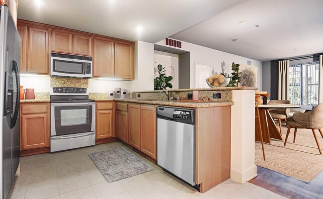 Photo - Renaissance Square