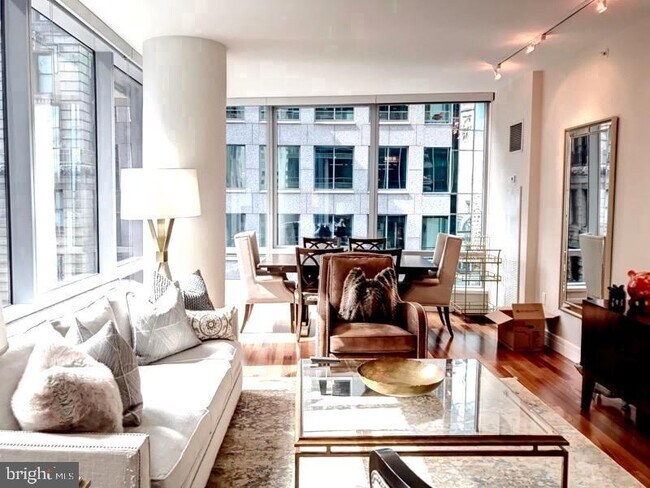1414 S Penn Square Unit 17H