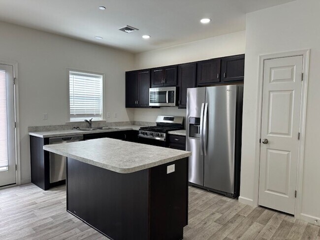 Photo - 7867 Oakbrook Dr