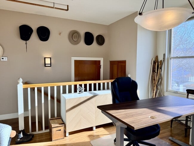 Photo - 261 Pine St Unit 101