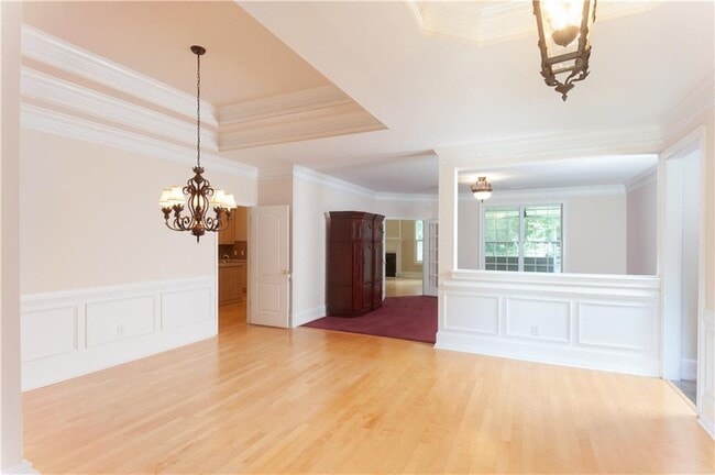 Photo - 8008 Revere Dr