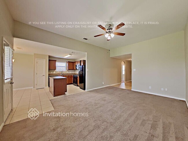 Photo - 741 Lazy Crest Dr