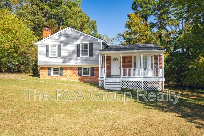 Photo - 10904 Newlands Ct House