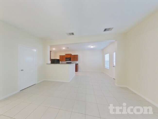 Photo - 640 Totem Trail Dr
