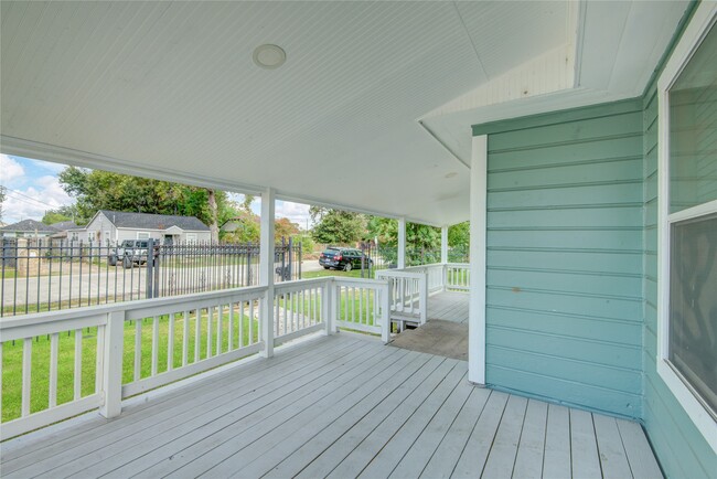 Photo - 319 Coronado St