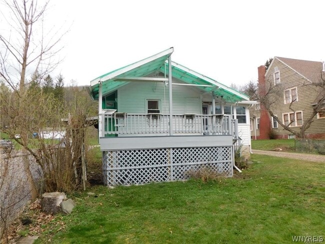 Photo - 172 Wellsville St