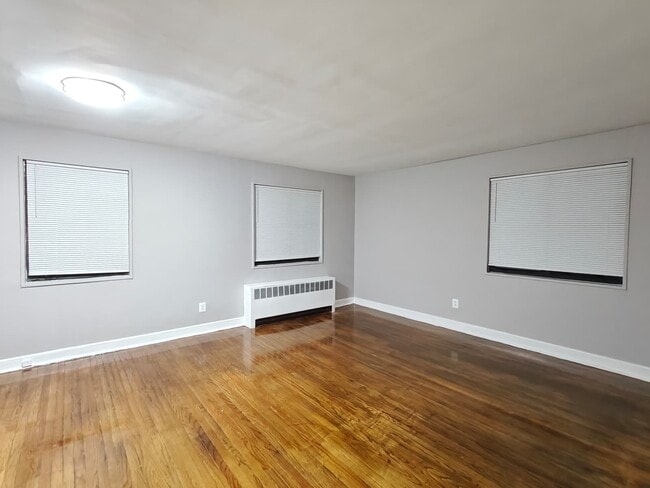 Photo - 131 Forest Ave Unit 7C