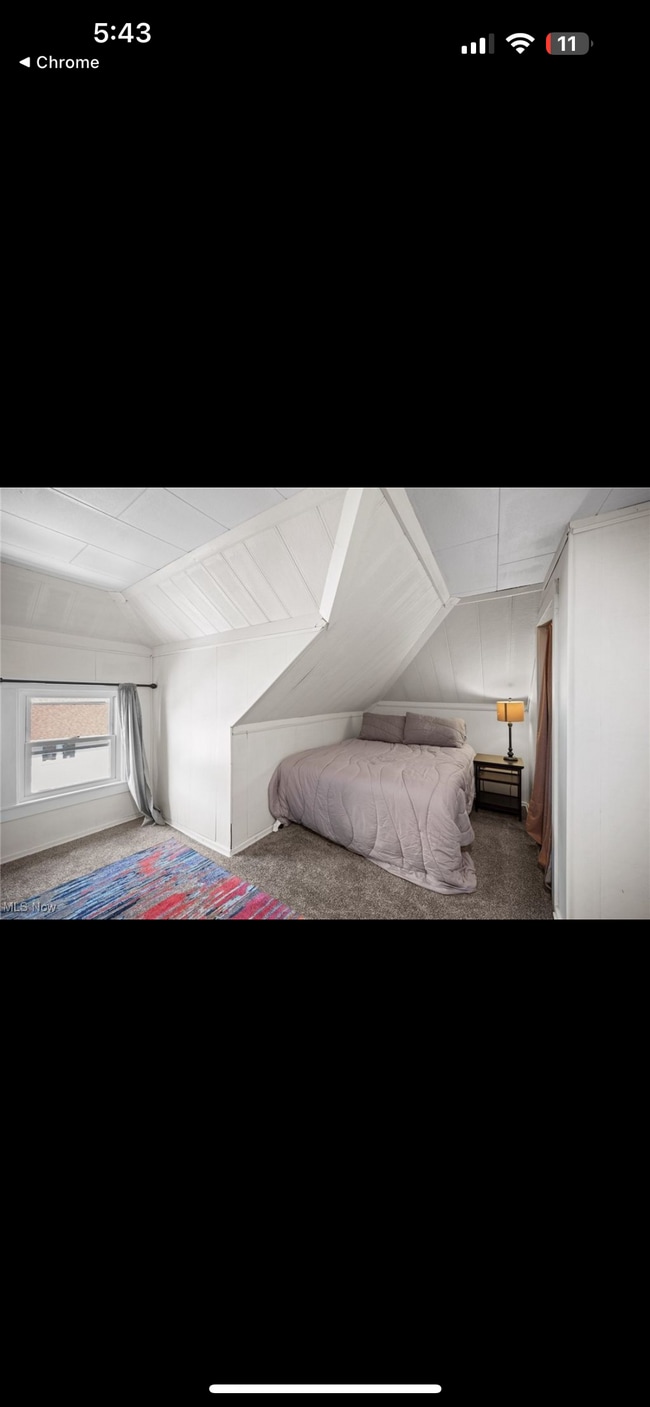 Photo - 1303 W 102nd St