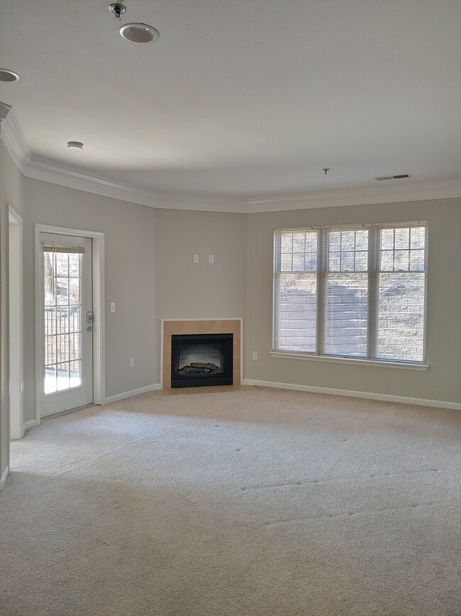 3 Bedroom Living Room