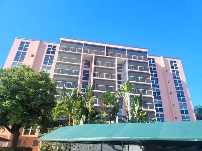 Building Photo - 1750 E Las Olas Blvd Unit 402